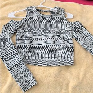 Long sleeve crop top